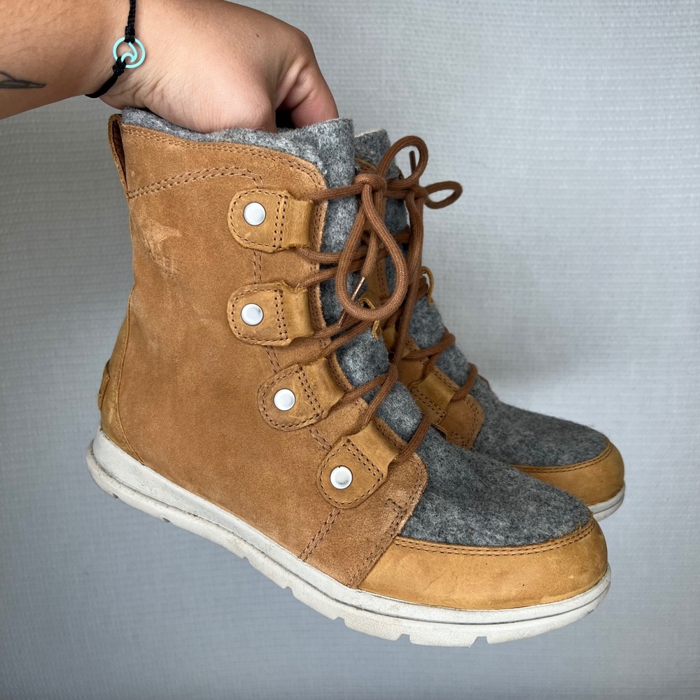 Sorel Explorer Size 9 Joan Waterproof Boots Tan Grey Leather Felt Winter Sneaker